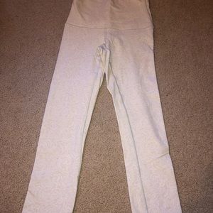 Lululemon 3/4 length leggings